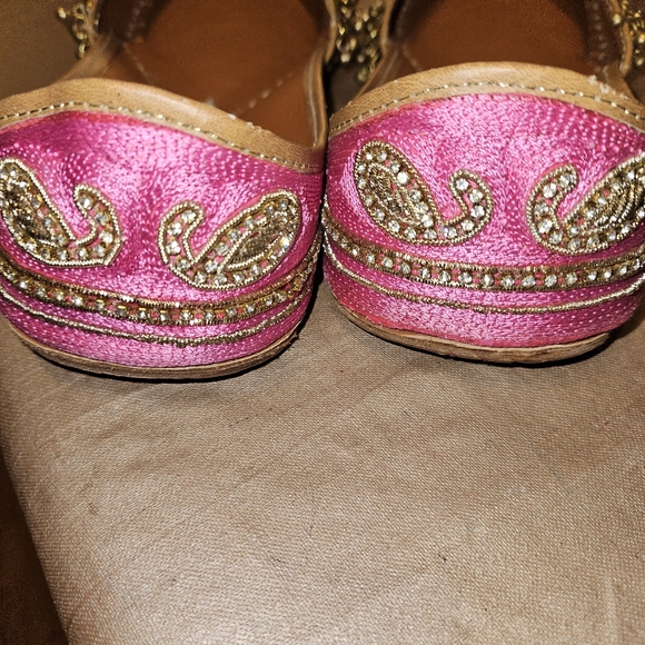 Gretchen Scott Jingle Jangle Shoes Women's 41, or 10.5. Good for costumes. - Picture 8 of 10